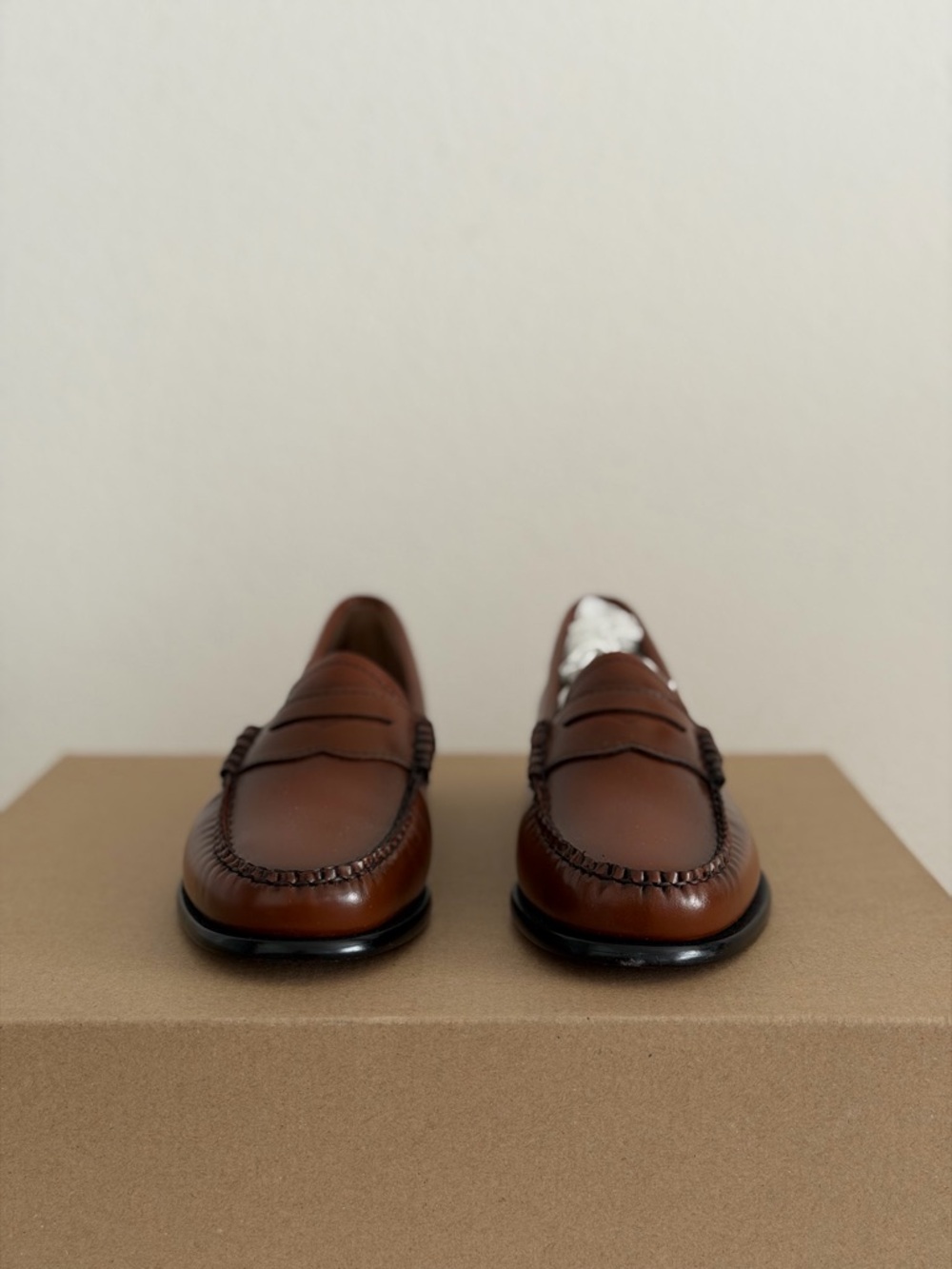 G.H. Bass Whitney Weejuns Penny Loafers in Cognac, Size 6.5 - Picture 7 of 10